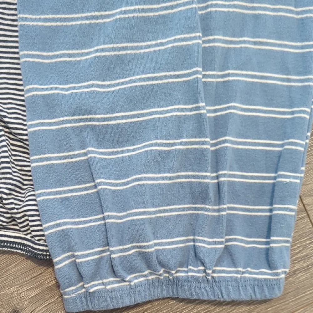 Bundle Carter's Infant 3 month Onesie Sleepers